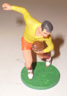 R Cameron  ''Rugby''  90mm Metal Kit Handpainted Figure