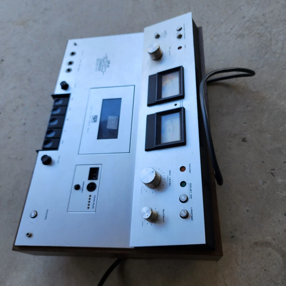 Akai Gxc 310d - Imagem 3 de 3