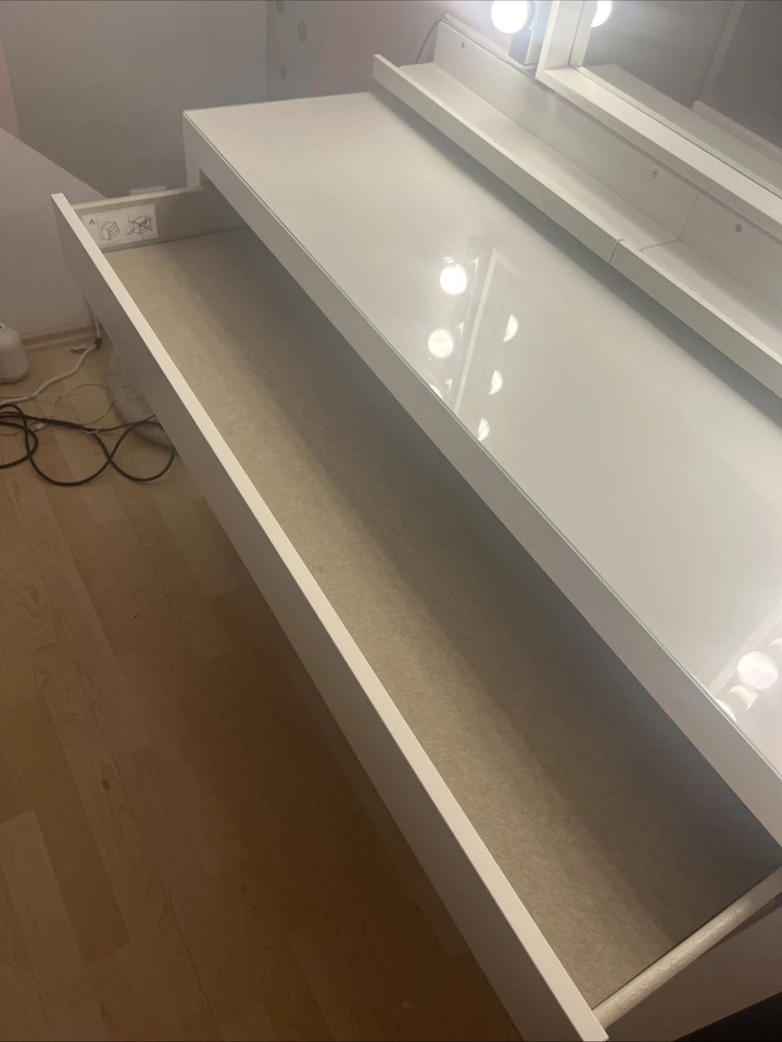 IKEA Schminktisch - Bild 2 von 4