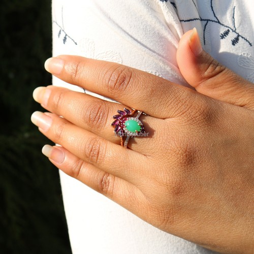 Oval Shape Chrysoprase Ruby & Diamond Engagement Ring 14k Solid Gold Halo Ring - Picture 6 of 6