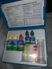 Pool Central 5-Piece Swimming Pool Test Kit with Tester Block and Case