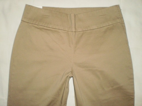 Gloria Vanderbilt Women's Naomi Polished Capri Perfect Khaki Size 6 12 14 New - Picture 3 of 4