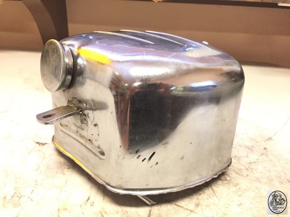 Tanque de aceite Norton 650 SS 1960-1964 plataforma de plumas OEM Foto 2 de 4