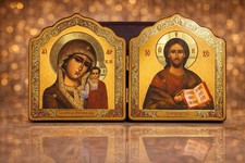 Orthodox Wooden Triptych Icon – 21 cm Open Width, 12 cm Height – Gold Cross