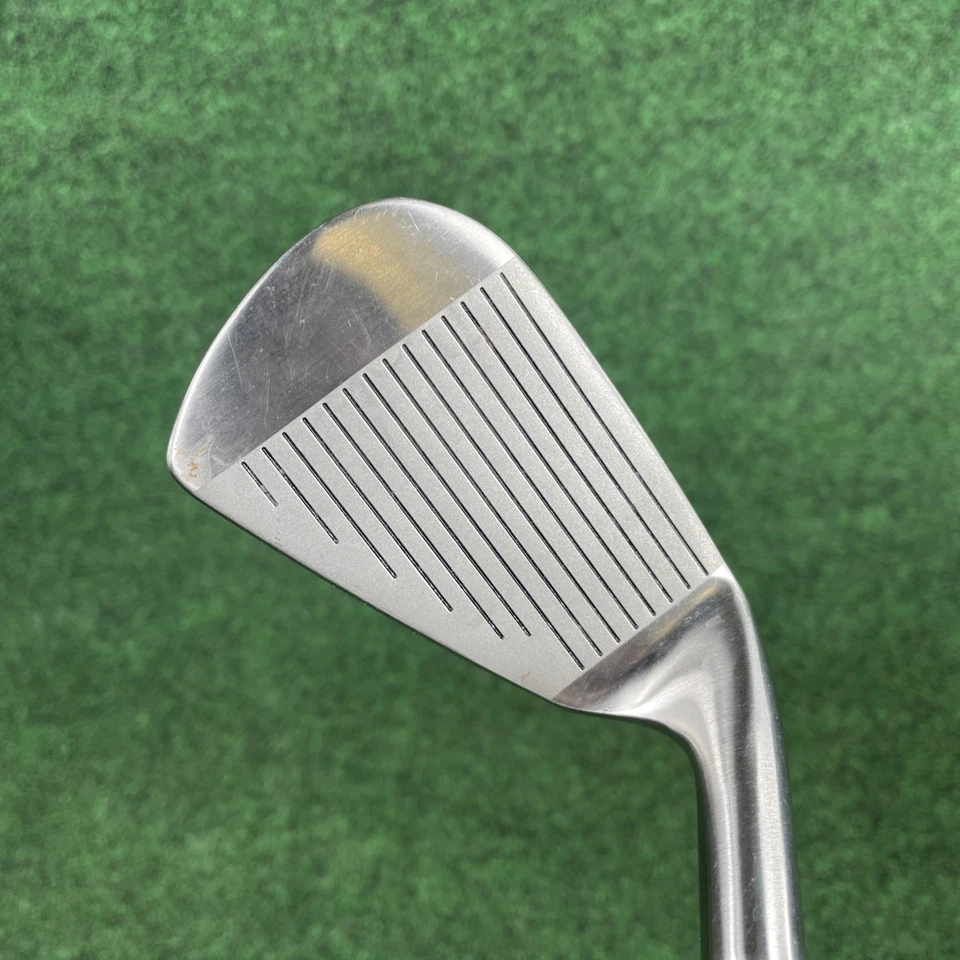 Razor Play The Edge Carnivore! Approach A Wedge Original Grip R Flex Steel LH 36 - Image 4 of 4