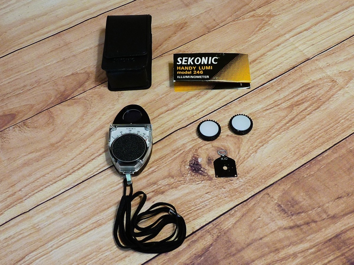 SEKONIC Hand Lumi  MODEL-246  セコニック Sekonic Handy Lumi Light Meter Model 246 Illuminometer For
