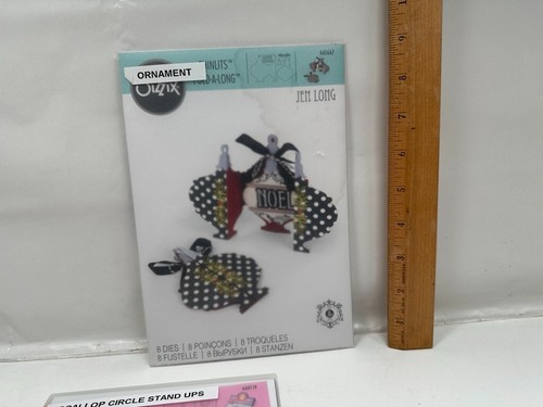 Sizzix Thinlits Framelits Card Ornament 660667, 662743, 660719 Scallop Stand Up - Picture 7 of 15