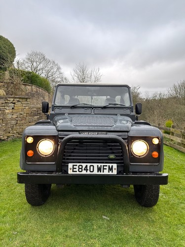 1987 Land Rover Defender 90 2.8 Isuzu turbo Pick-up - Picture 2 of 17