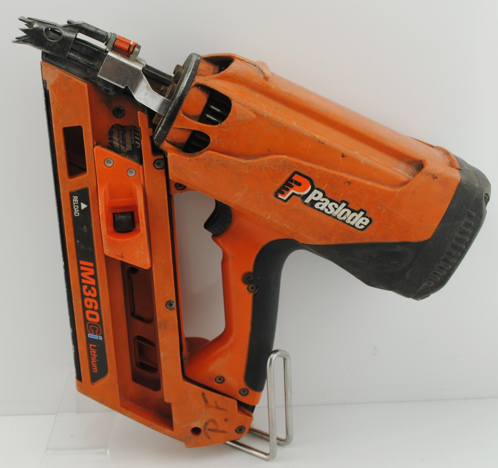 paslode-im360ci-lithium-first-fix-framing-nail-gun-with-battery