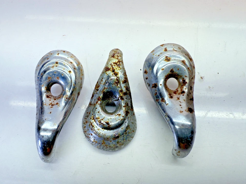 Ganchos para colgar techo Chevy Belair Impala 1959 1960 61 B60-43 OEM 1955-1966 Foto 3 de 4