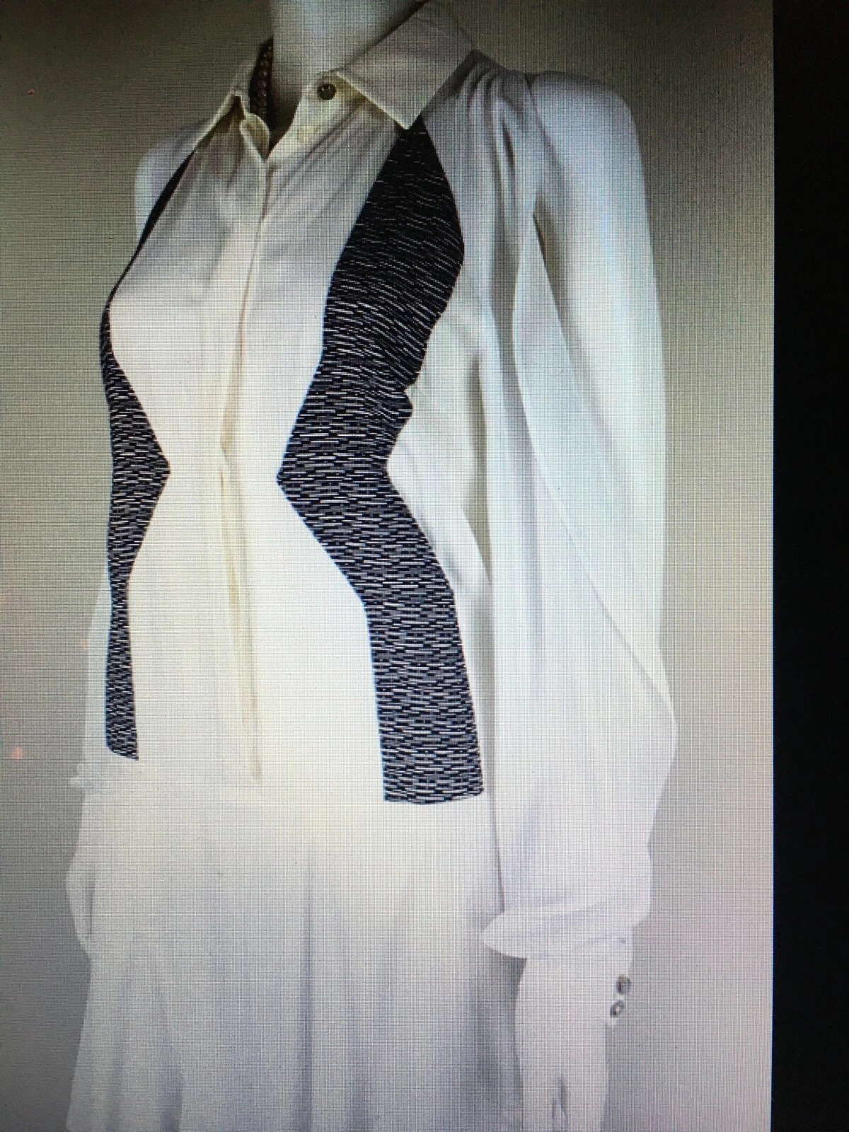 Abito da cocktail Kenzo Nuovo 6 US 38 FR M bianco nero seta nero originale da passerella a spalla fredda