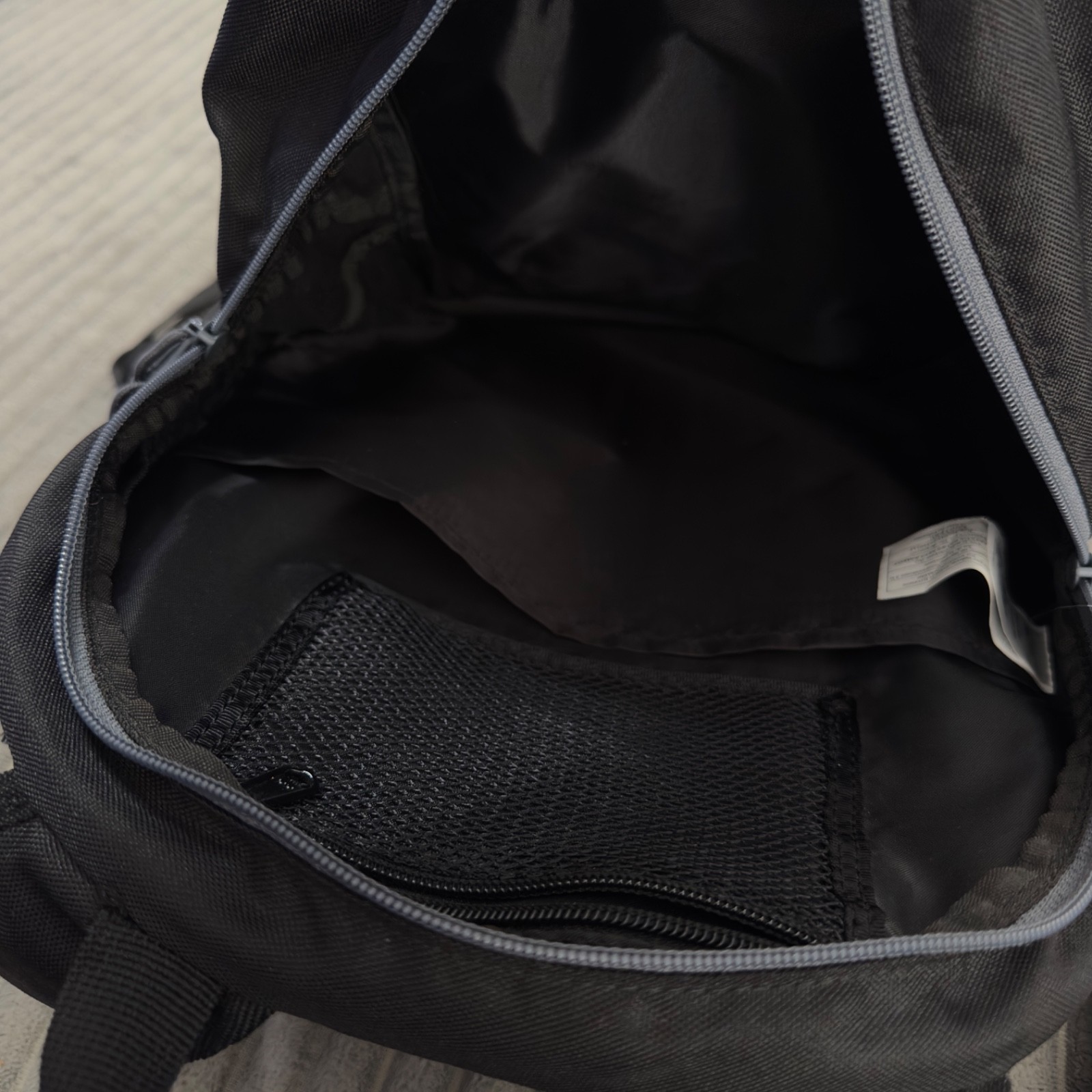 Helly Hansen Aden Backpack Black Tote Carry All Bag Travel Outdoor Hiking Sack