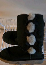UGG Koolaburra Women s Victoria Black Suede Winter Boot Size US 6