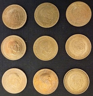 España serie completa de monedas de 1 peseta año 1966.