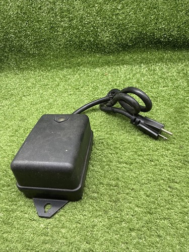 Aquascape DA-60-12WA-1 60W Lighting Transformer 12VAC Low Voltage Photocell. 16