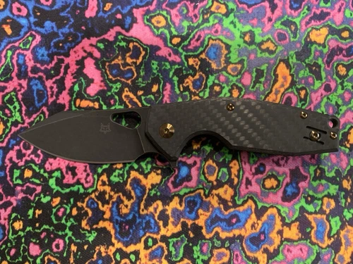 Fox Knives Vox Yaru Liner Lock Knife Carbon Fiber (2.75" PVD SW) FX-527LI CF
