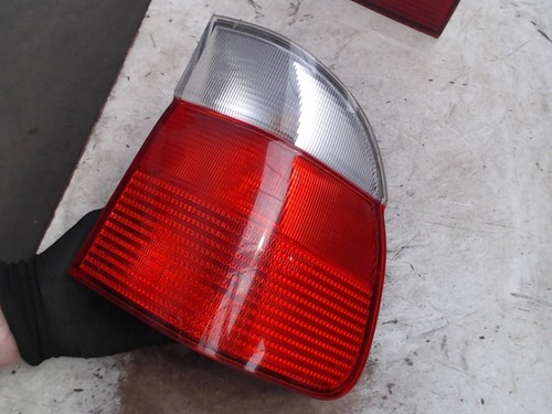 RÜCKLICHT RECHTS BMW 5 serie Touring (E39) Combi 528i 24V (M52-B28(286S1)) 2000