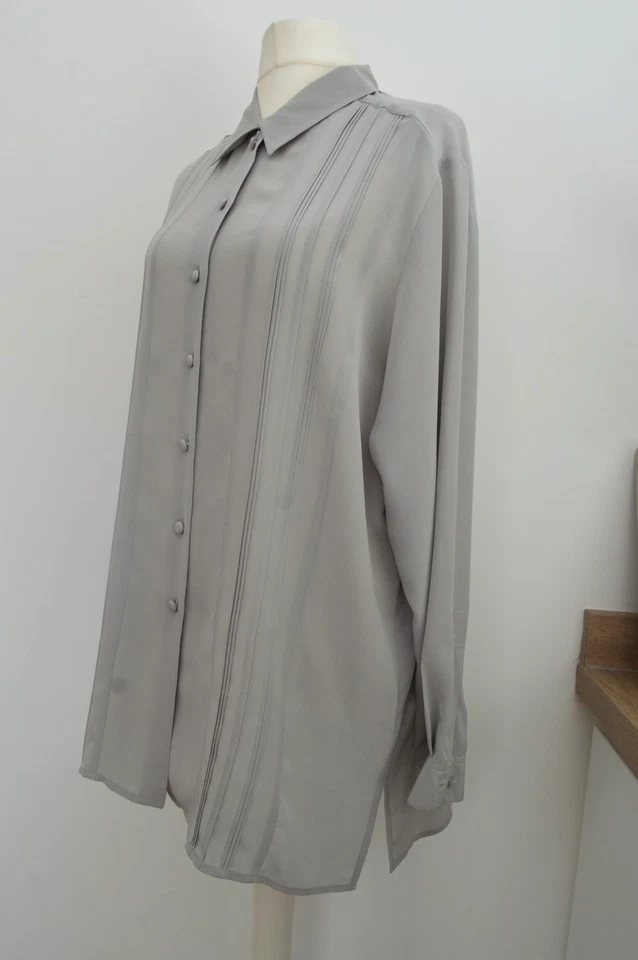 Vintage 1990's Y2K 100% Silk blouse Debenems size 14 still with tags - Image 2 of 4