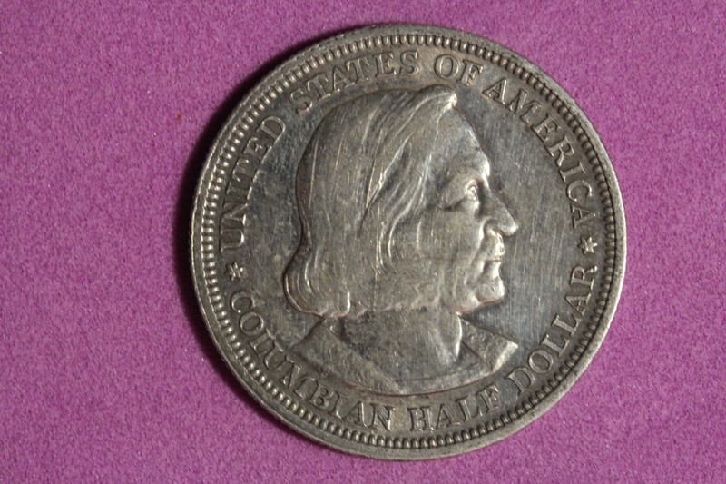 ESTATE FIND 1892 - Columbian Expo Commemorative Half Dollar!! #N08862
