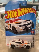 2024 Hot Wheels 86 Hw Erste Response 9/3M10 Camaro Ss Weiß W / Schwarz MC5
