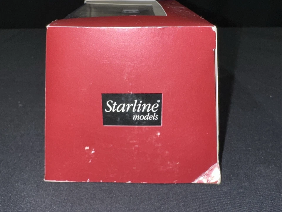 Fiat 2300 Coupé Starline Models 1961 Escala 1:43 Diecast Car Color Azul Foto 4 de 4