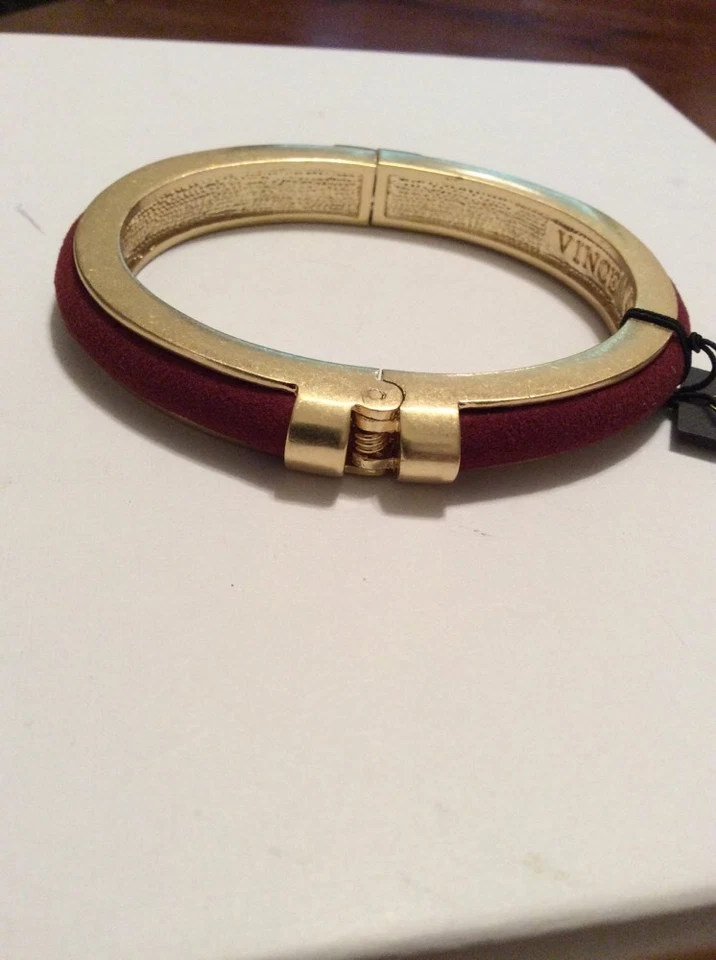 Brazalete Vintage Camuto Belle Of The Bazaar Tono Dorado ROJO Gamuza Incrustación Bisagras $48 V15 Foto 2 de 4