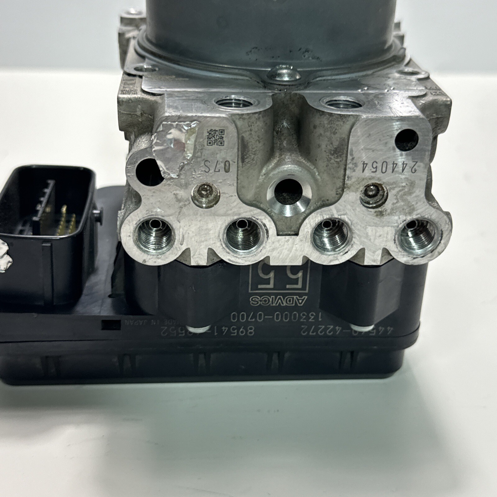 2015 Toyota Rav4 ABS Anti Lock Brake Pump Module | 44540-42272 for  