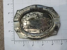 VINTAGE Mid Century Souvenir Ashtray CANADA MAPLE LEAF 5