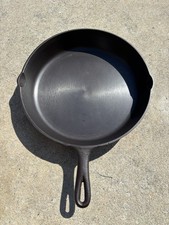 Birmingham Stove and Range #10 Żeliwna patelnia grawerowana TROOP 134, Boy Scouts