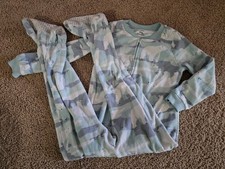 Boys One-Piece Footie Pajamas. Size 6. Carter's Brand. Polar Bears