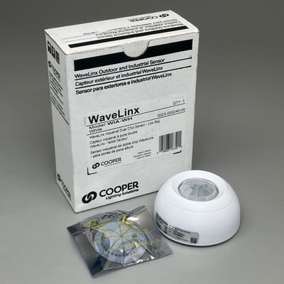 COOPER LIGHTING SOLUTIONS WaveLinx Outdoor & Industrial Duel Chip Sensor WIA WH