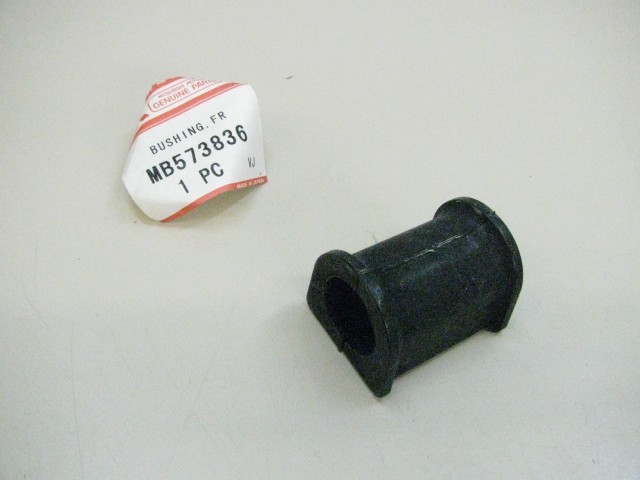 MITSUBISHI 3000GT Sigma Stabilisator Lager VORNE MB573836