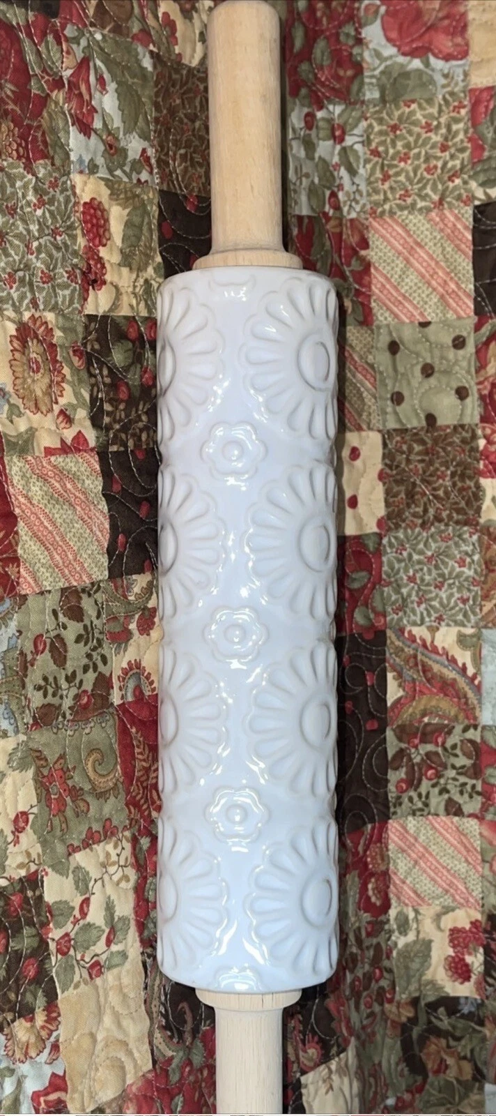 Ceramic Textured Floral Pattern Embossed Baking Rolling Pin Wooden Handles