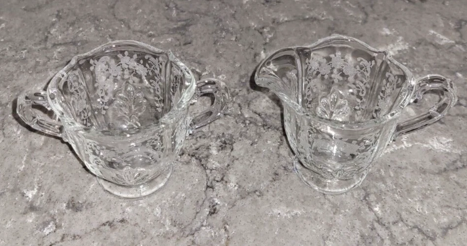 Vintage Fostoria Open Sugar and Creamer Meadow Rose Design 3 inches each - Image 4 of 4