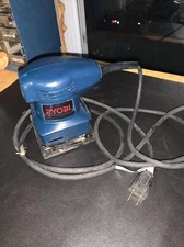 Ryobi S605D 1/4 Sheet Dustless Orbital Sander Heavy Duty 2.0 Amp Motor - works!