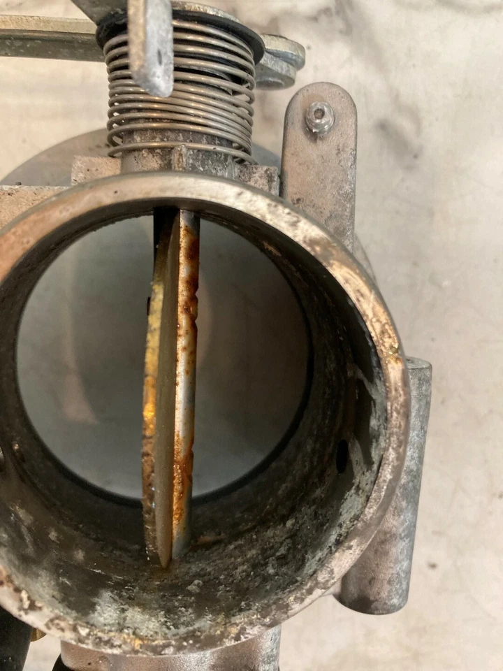 14 корпусов дроссельных заслонок Erik Buell Racing EBR 1190 RX - Изображение 4 из 4