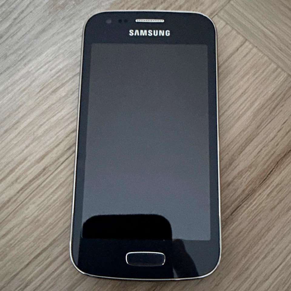 Samsung Galaxy Ace 3 · 8GB, photo 1 of 4