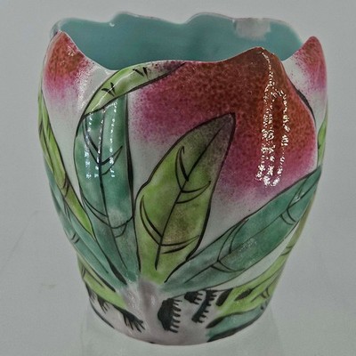 Vintage Chinese Famille Rose Longevity Peach Porcelain Cup Vase planter Pot