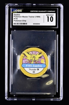 Pokémon 1999 Master Trainer Hasbro Battle Chip Zapdos CGC 10 GEM MINT POP 1 