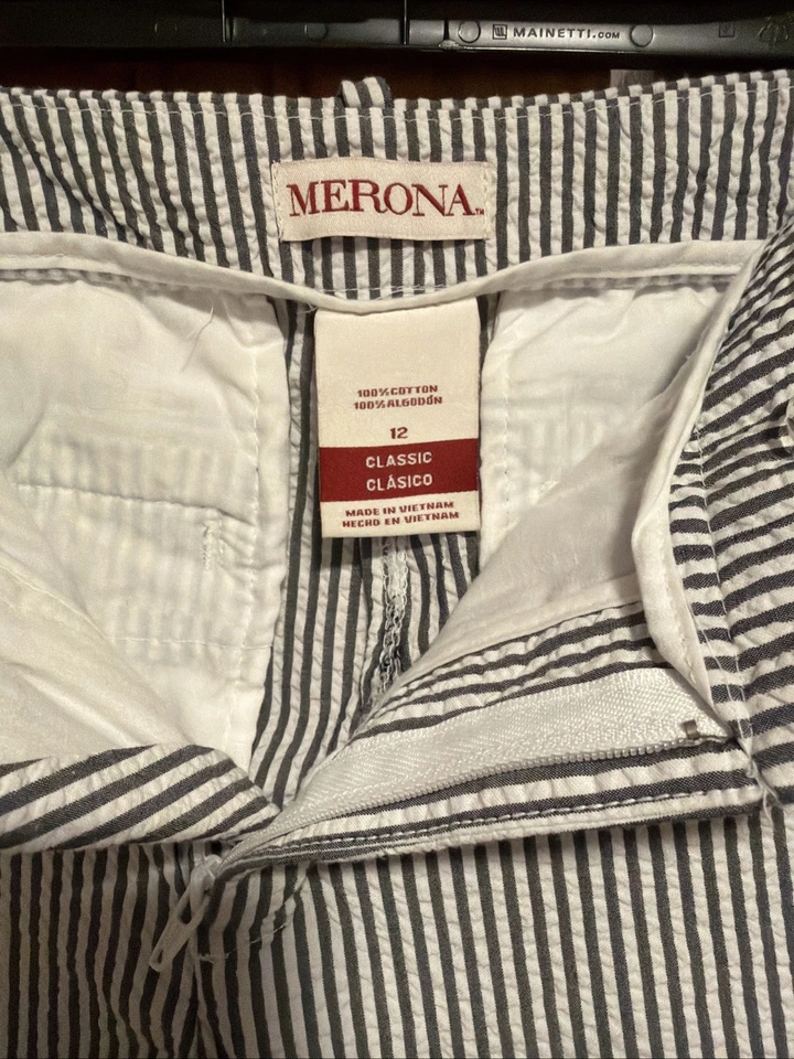 Ladies Marona Crop Pants Size 12 Gray And White Stripe - Image 3 of 4