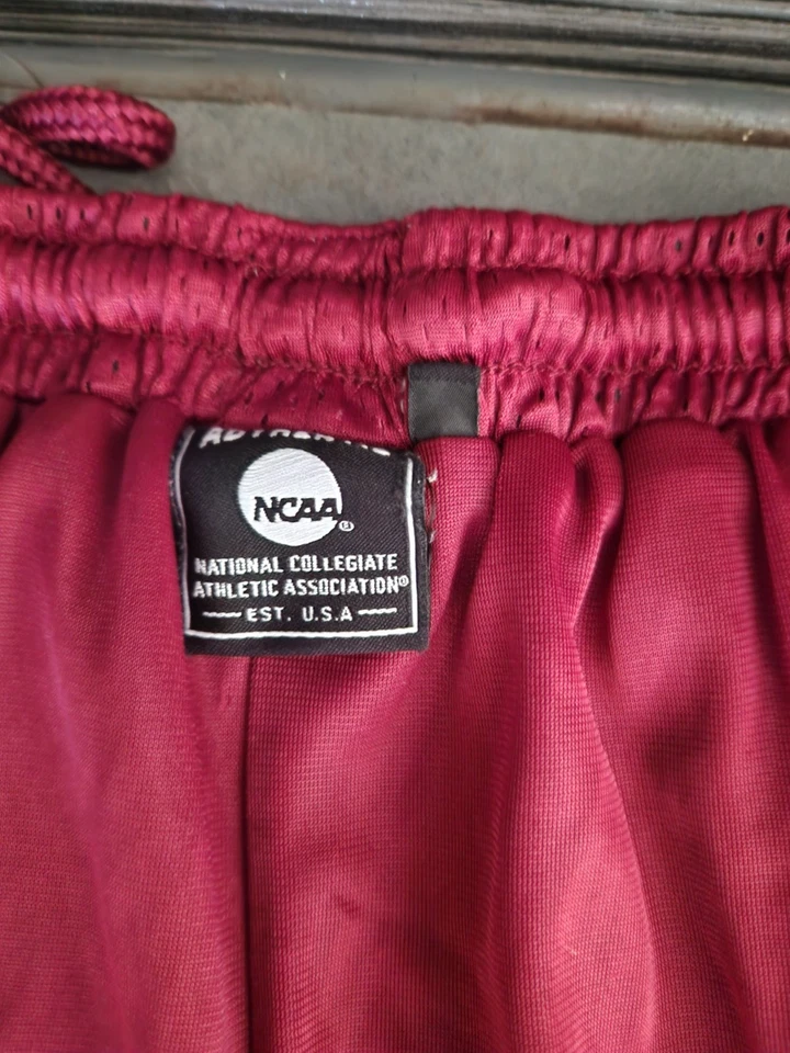 Authentic NCAA  Basketball  Shorts - Weinrot - vintage-Shiny -Gr. XXL-RAR - Bild 4 von 4