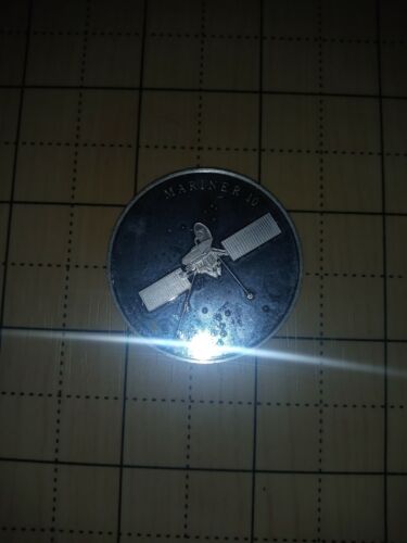 Mariner 10 Space Probe .925 Sterling Silver Coin Ultra Rare Round Franklin Mint - Picture 2 of 3