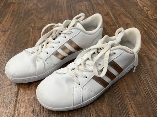 ADIDAS GIRLS BASELINE SNEAKERS TENNIS SHOES WHITE COPPER BIG GIRLS 6 VGUC
