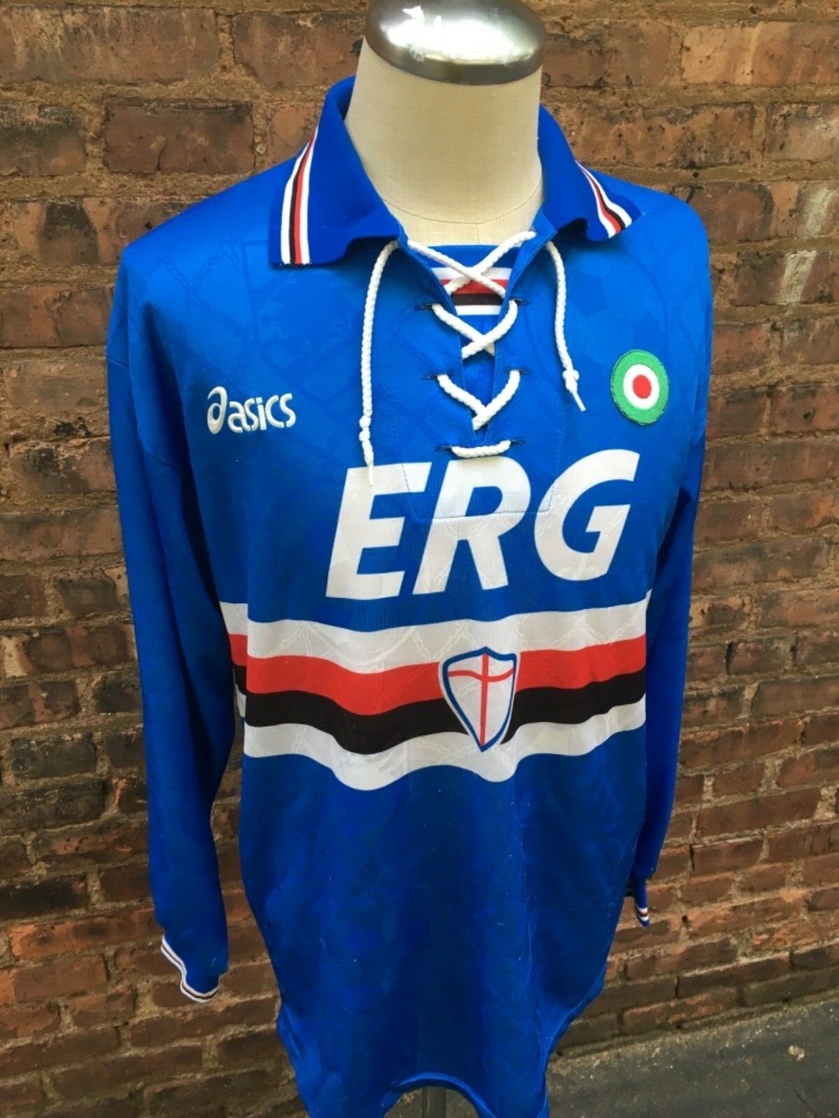 SAMPDORIA 9293 Home Footbtutti Shirt XL Soccer Jersey Asics SAMPDORIA 9293 Home Footbtutti Shirt XL Soccer Jersey Asics