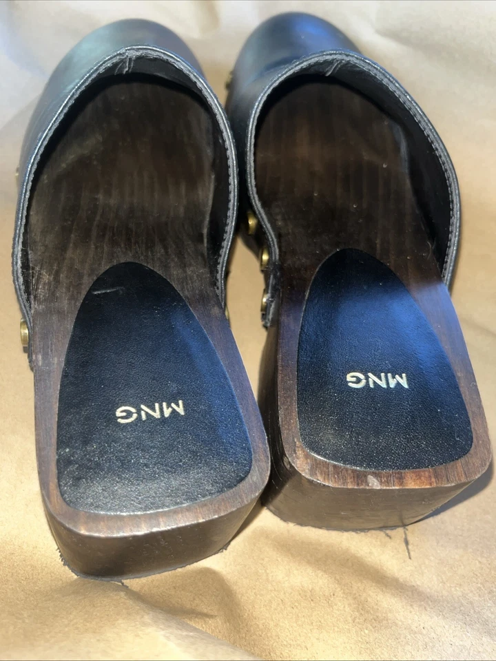 Mango с заклепками кожаный сабо в черный размер США 7 EU38 - Изображение 2 из 4