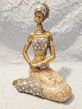 Native African Princess Traditional Figurine Beautiful Detail 8x5 Shelf Sitter