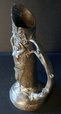 Vase En Etain Signé  W.Hering .  Art Nouveau . 1872-1923 . 22 cm
