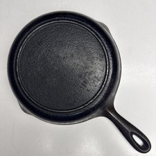 VTG Cast Iron Skillet Made in USA No 5 8 1/8 Inch BSR