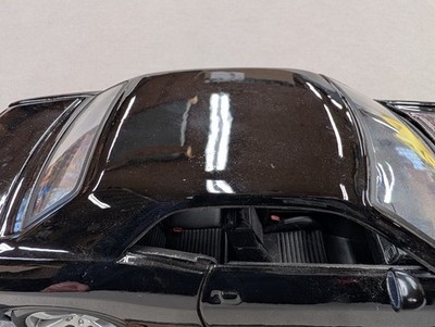 Maisto 2006 Dodge Challenger Concept 1:18 Diecast Car Special