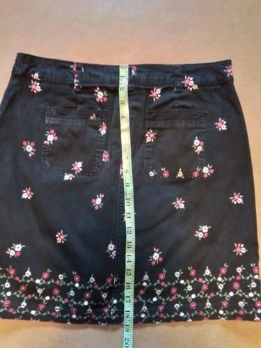 Karen Scott Black Floral Print Skort Size 6 - Picture 4 of 9